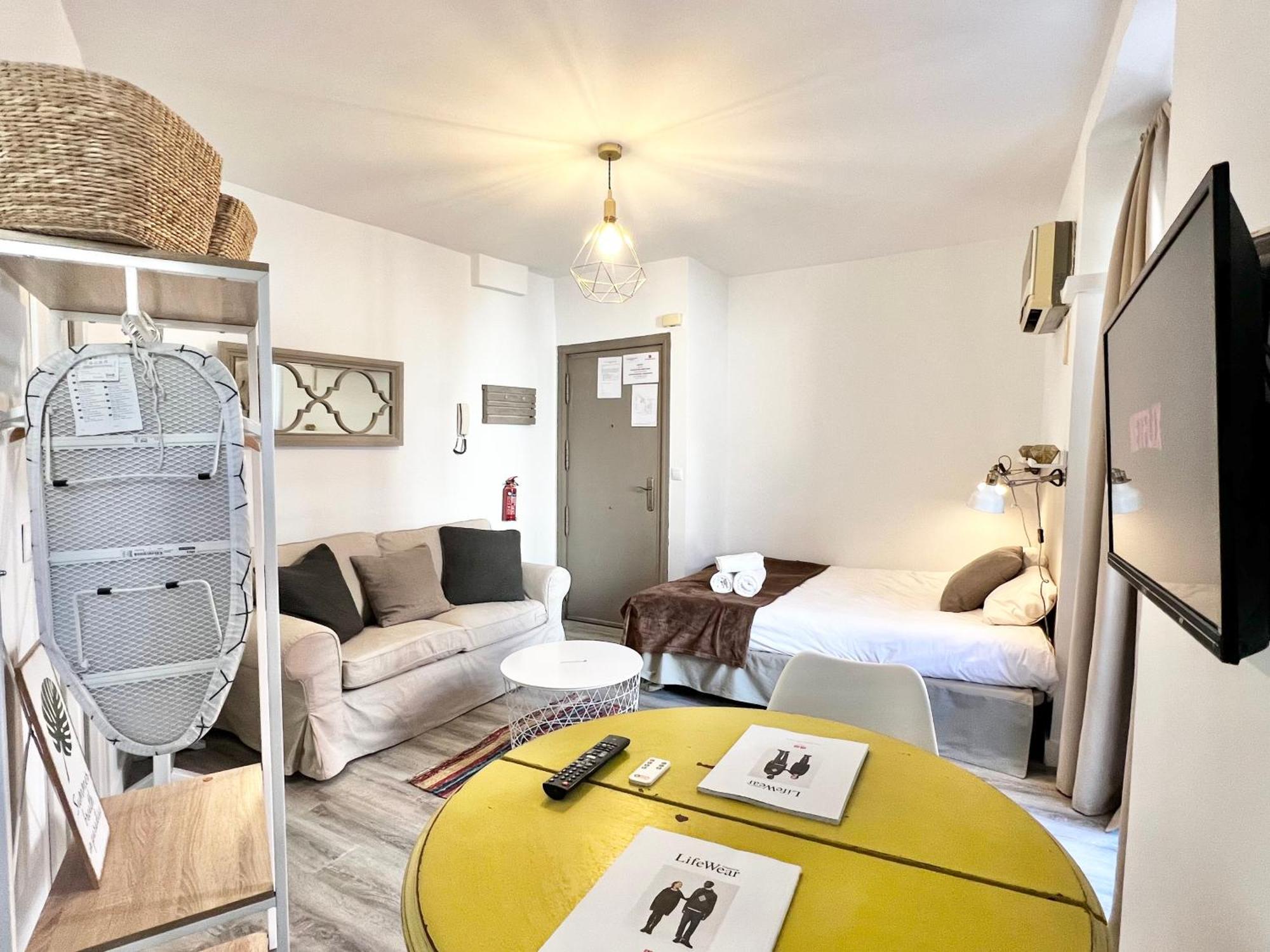Apartament Estudio Puerta Cerrada Madryt Zewnętrze zdjęcie